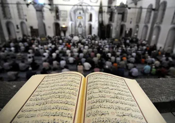 Ramazan'ın müjdecisi Berat Kandili yarın