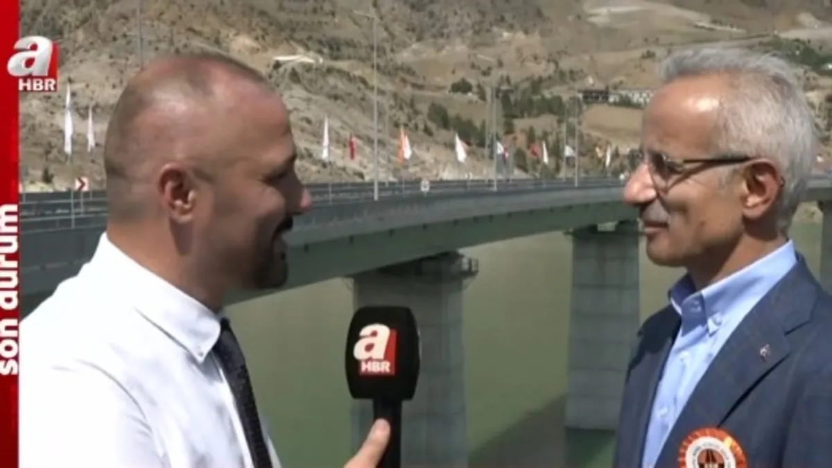 Türkiye Yüzyılı’nda yeni bir devasa proje! Yusufeli Merkez Viyadüğü hizmete açıldı! Ulaştırma Bakanı Uraloğlu A Haber’de