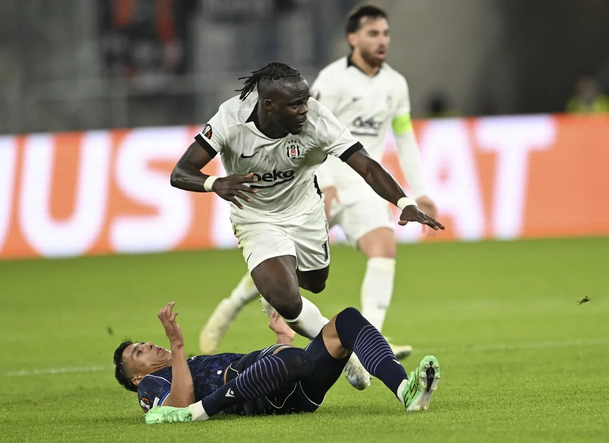1792666074172.jpeg Beşiktaş’ın kalesinde rakip İngilizler! Crystal Palace maçı öncesi gözler muhtemel 11’lerde - 1