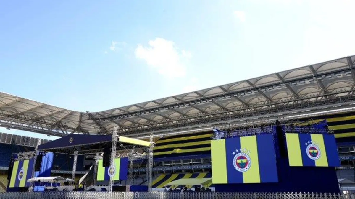 CANLI! Fenerbahçe'de seçim heyecanı başladı! Ali Koç ve Aziz Yıldırım başkanlık için yarışıyor | Canlı yayında hesaplaşma