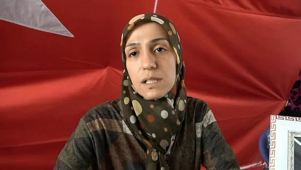 Son dakika: Başkan Erdoğan 3 yıl sonra evladına kavuşan Ayşegül anneyle görüştü