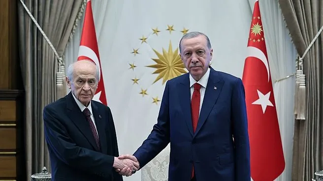 Başkan Erdoğan Bahçeli ile görüştü!