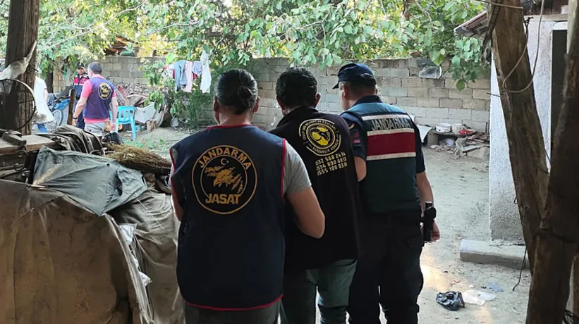 Jandarmanın dikkati korkunç gerçeği ortaya çıkardı! İhbarı yapan torun katil çıktı | Babaannesini tüple öldürmüş