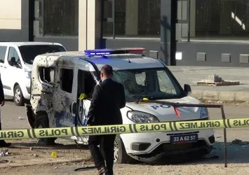 Mersin'de polis aracına bombalı saldırı
