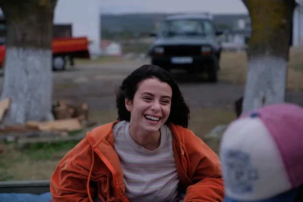 ates-kuslari-atv-izle-ates-kuslari-1-bolum-full-hd-kesintisiz-canli-izle-atv-canli-yayin-1673629410873.jpg ATEŞ KUŞLARI İZLE | Ateş Kuşları 1. Bölüm full HD kesintisiz izle! ATV CANLI YAYIN... - 9