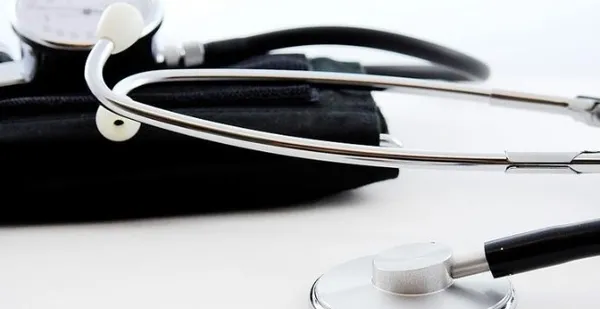 alkollu-olarak-muayene-yapan-doktor-icin-savcilik-harekete-gecti-gorev-arkadasi-ihbar-etti-1670219993365.jpg Alkollü olarak muayene yapan doktor için savcılık harekete geçti! Görev arkadaşı ihbar etti - 3