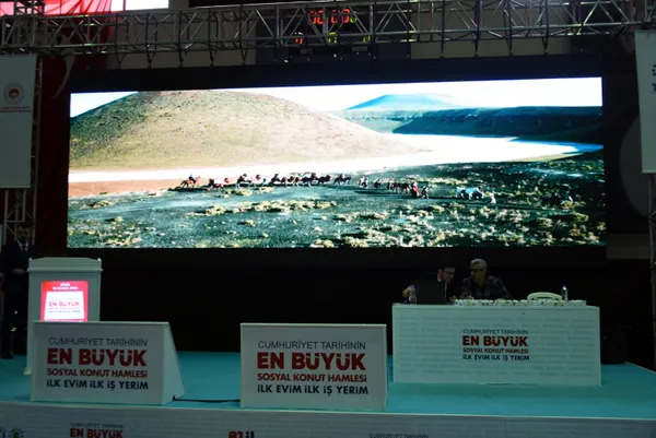 toki-kura-cekimi-icin-yeni-takvim-belli-oldu-kilis-bingol-erzurum-erzincan-tunceli-elazig-adiyaman-malatya-diy-1668667064315.jpg TOKİ kura çekimi için yeni takvim belli oldu! Kilis, Bingöl, Erzurum, Erzincan, Tunceli, Elazığ, Adıyaman, Malatya, Diyarbakır kura çekimi ne zaman? - 3