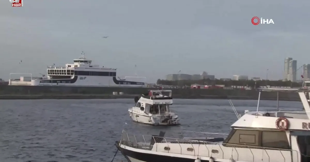 İstanbul'da vapur seferleri iptal edildi