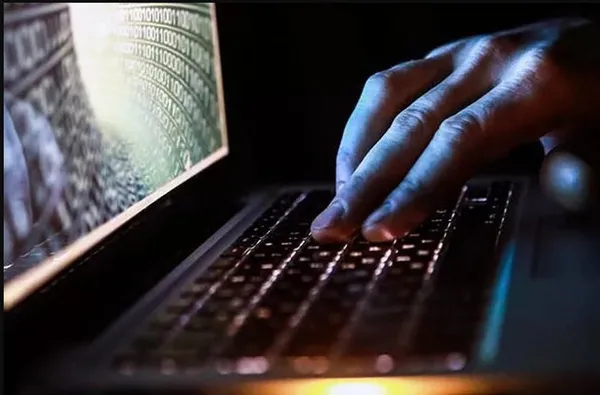 Ünlü hacker grubundan Rusya’ya saldırı! Putin’e açık mesaj: Hiçbir sır güvende değil