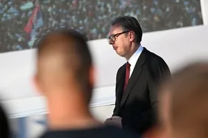 Sırbistanda siyasi deprem! Vucic istifa kararını açıkladı