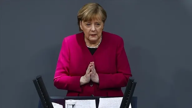 Almanya Başbakanı Merkel kaç yaşında? Angela Merkel kaç yaşında, neden görevi bıraktı?