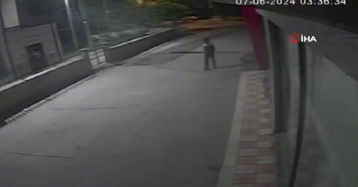 Önce kameraya, sonra polise yakalandı