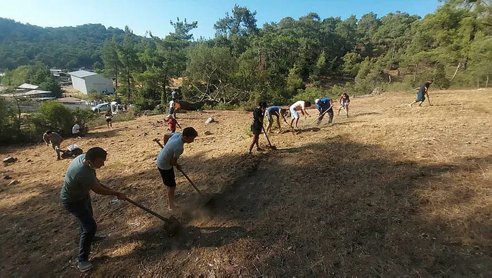 Son dakika: MSB'den flaş açıklama: Marmaris’e iki çıkarma gemisi sevk edildi - 5