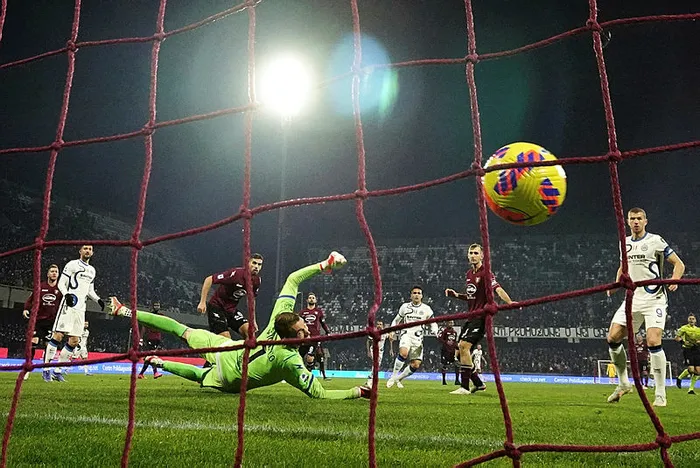 Inter Salernitana'yı farklı yendi: 5-0 | Hakan Çalhanoğlu'ndan iki asist (MAÇ SONUCU ÖZET) - 5