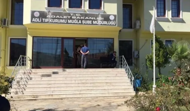 Muğla’da dolandırıcılar yaşlı adamın 111 taşınmazını satış ve bağış yoluyla üzerlerine geçirdiler - 1