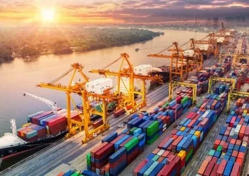 Pandemiye rağmen Türkiye'den büyük başarı! İhracatını artıran 4 ülkeden biri oldu