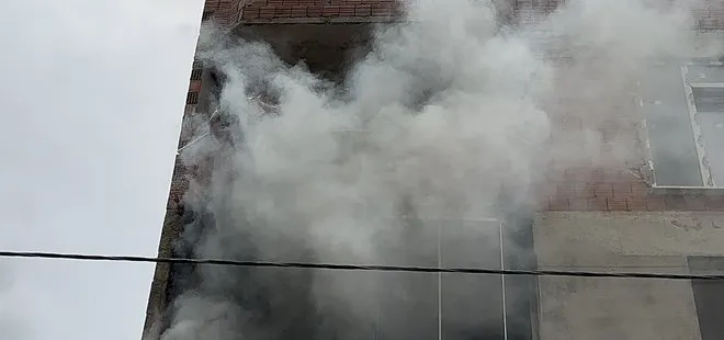 İstanbul’da korkutan yangın! Vatandaşlar hortum ve kovayla yangını söndürmeye çalıştı