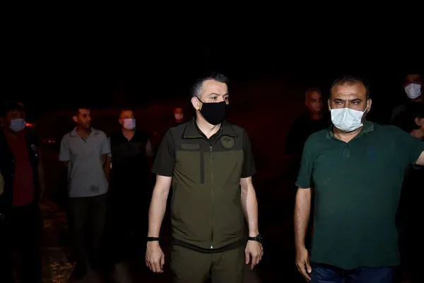 1626405597271.jpg Mersin'de orman yangını! Sabahın ilk saatlerinde müdahale tekrar başladı - 5