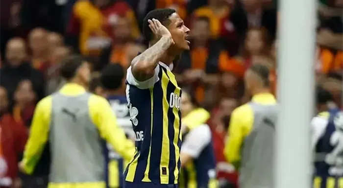 Galatasaray - Fenerbahçe derbisinin PFDK sevkleri açıklandı! Sarı lacivertlilerde 7 isim...