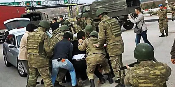 FETÖ’cü Mehmet Karabörk Almanya’da görüntülendi! Köstebek gibi saklanarak yaşıyor! MİT TIR’ları kumpasını adım adım planladı