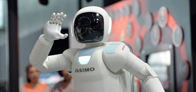 Honda, Asimo`nun fişini çekiyor!