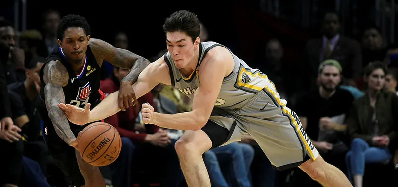 Milli basketbolcu Cedi Osman sakatlandı