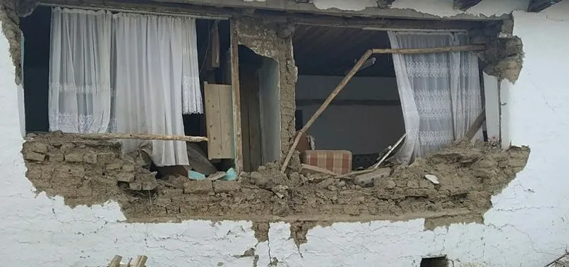 Hukumetten Denizli Deki Depremle Ilgili Aciklama