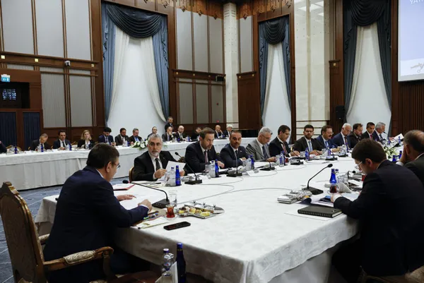 Külliye'de kritik yatırım zirvesi! Cumhurbaşkanı Yardımcısı Yılmaz'dan önemli açıklamalar - 2