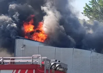 Pendik’te İSKİ'ye atık su arıtma tesisinde yangın!