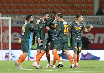 Alanyaspor Denizlispor maç sonucu : 3-2
