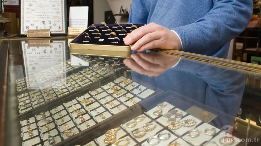 Ekranda başka, kuyumcuda başka devri kapanıyor: Gram altın fiyatları tek tıkla haritada 14