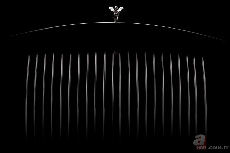 İşte Rolls-Royce'un sekizinci kuşak "Yeni Phantom"u 7