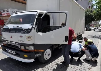 Karacabey'de ‘bomba yüklü araç’ alarmı