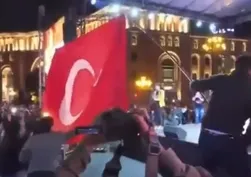 Ermenistan'da Türk bayrağına alçak saldırı! Paşinyan'dan sert tepki: Provokatif