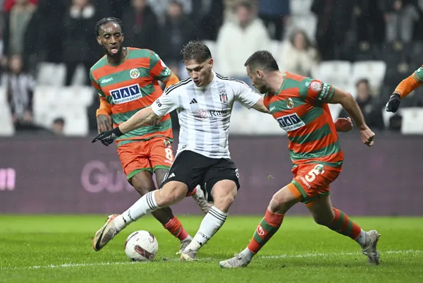 Beşiktaş Alanyaspor’a 3-1 mağlup oldu! Kartal evinde ağır yaralı