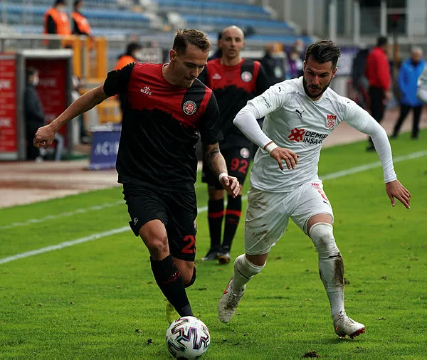 Süper Lig’in 9. hafta karşılaşması | Fatih Karagümrük 1-1 Sivasspor maç sonucu