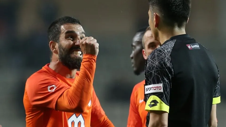 Arda Turan yandı! Tarihi ceza yolda...