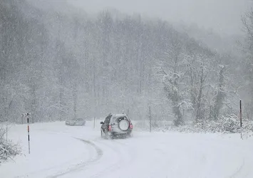 Meteoroloji'den son dakika hava durumu açıklaması! İstanbul için yoğun kar uyarısı | 16 Ocak 2021 hava durumu
