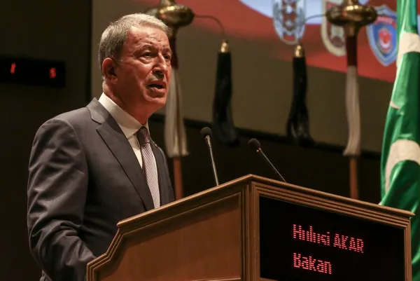 Milli Savunma Bakanı Hulusi Akar, 15 Temmuz’dan sonra 176 büyük operasyona imza atıldığını açıkladı