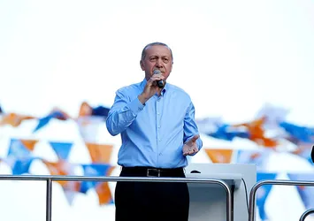 Arnavut imamın cemaatten Erdoğan ricası