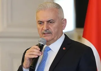 Binali Yıldırım'a duygulandıran sürpriz