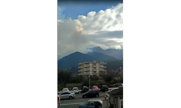 son-dakika-denizlide-orman-yangini-10-ocak-denizli-merkezefendi-orman-yangini-sonduruldu-mu-son-durum-1673358850998.jpg SON DAKİKA! Denizli'de orman yangını! 10 Ocak Denizli Merkezefendi orman yangını söndürüldü mü? SON DURUM! - 2