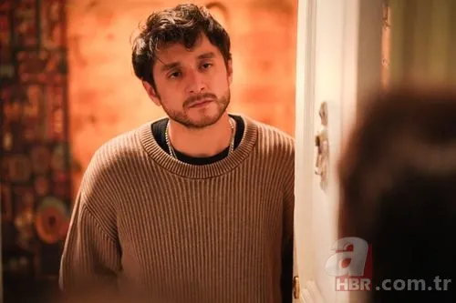 Sandık Kokusu'nun Mert'i Sercan Badur'un acı günü! Babası son yolculuğuna uğurlandı 9