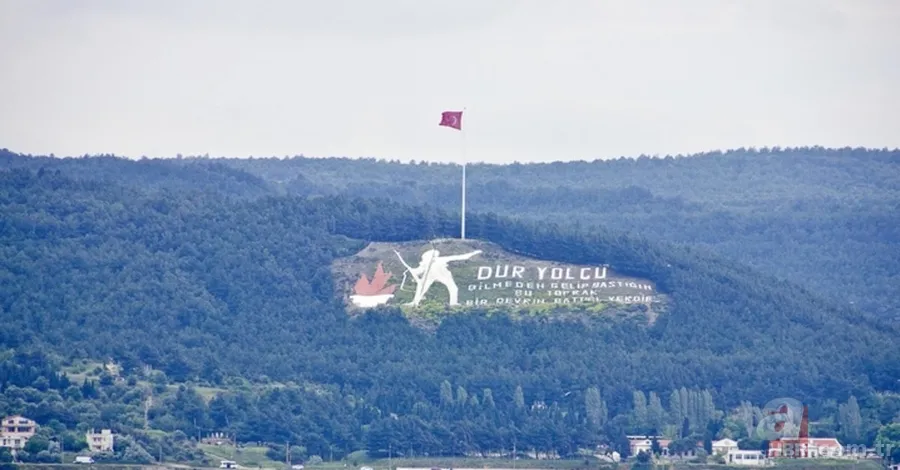 18 Mart Çanakkale Zaferi Atatürk sözleri ve resimleri..."Dur yolcu bilmeden basıp geçtiğin bu topraklar..." 1