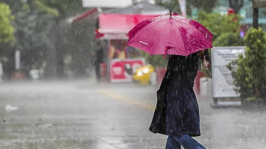 Yeni haftada hava nasıl değişecek? Meteoroloji'den sıcaklık, sağanak ve toz taşınımı uyarısı - 5