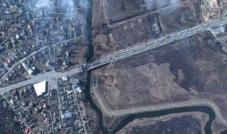 Havadan görüntülendi! Ateş çemberi Kiev'i sardı