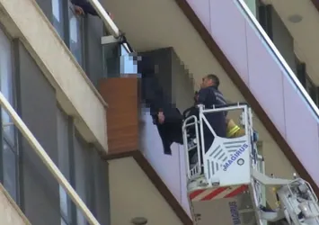 12. kattaki vahşette yasak aşk gelişmesi