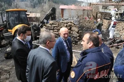 Artvin'de 6 ev küle döndü! 1 ölü, 1 kayıp 15