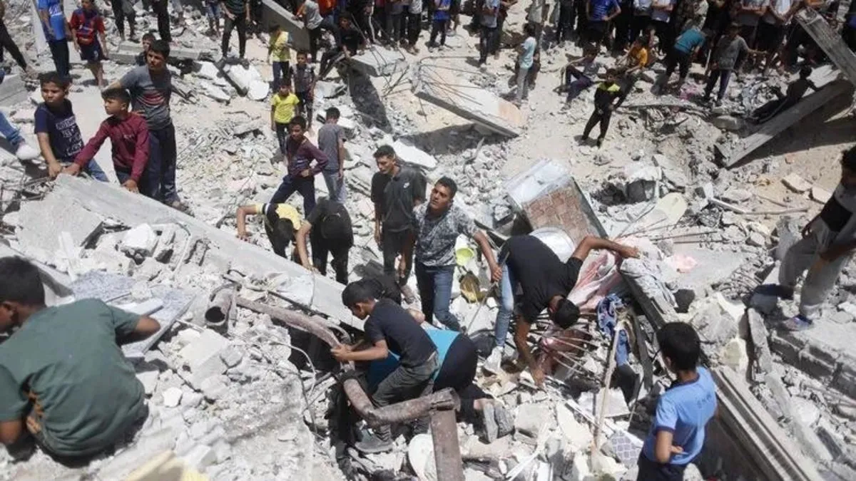 Katil İsrail Gazze'de 212 gündür katliam yapıyor! Hayatını kaybedenlerin sayısı 34 bin 683'e yükseldi