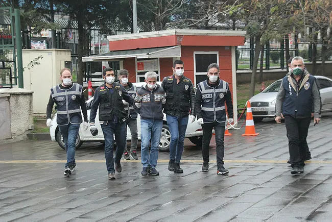 İstanbul’da markette küçük kızı istismar eden sapık tutuklandı! - 1